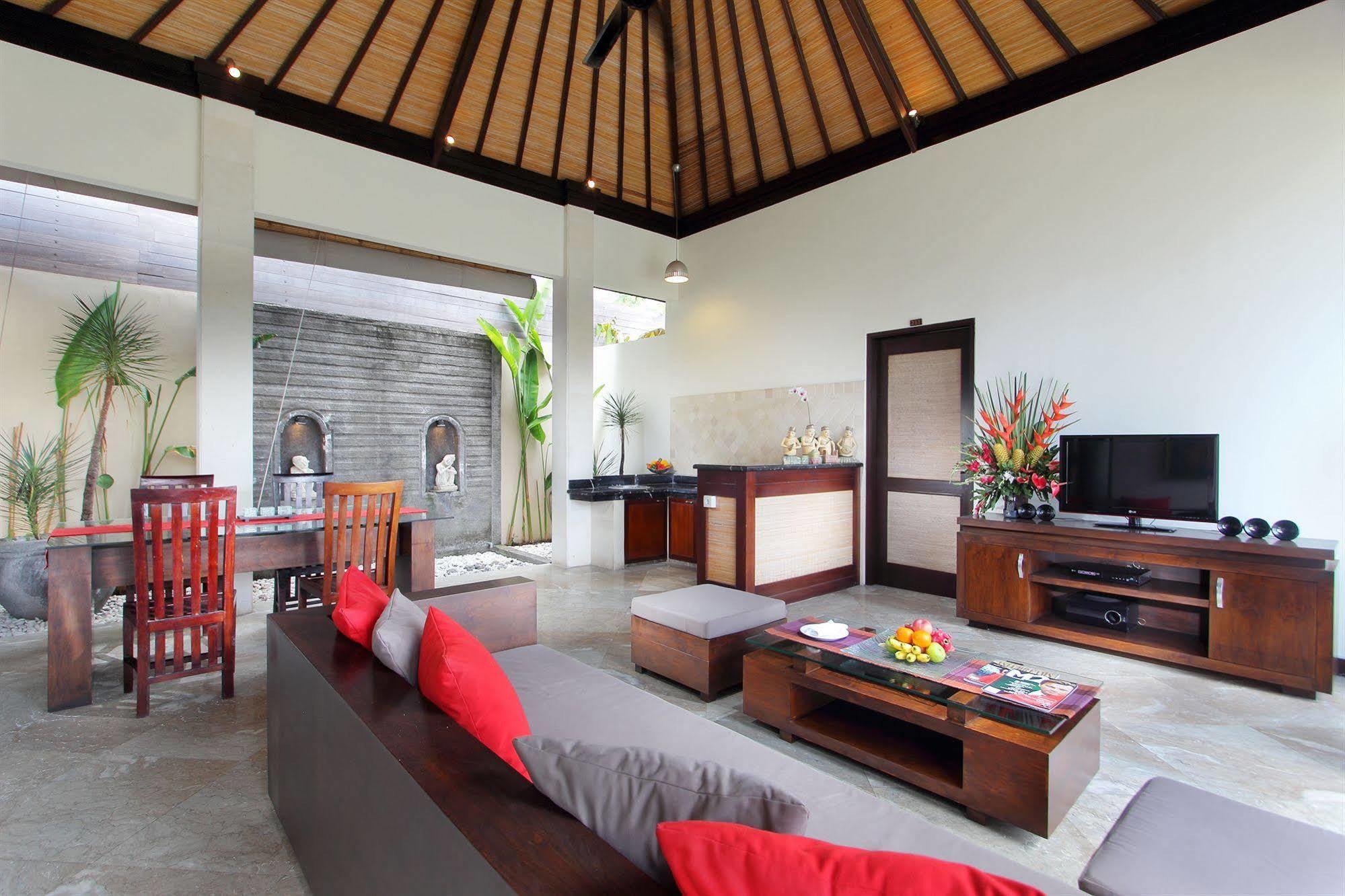 Rc Villas And Spa Bali Seminyak  Exterior photo
